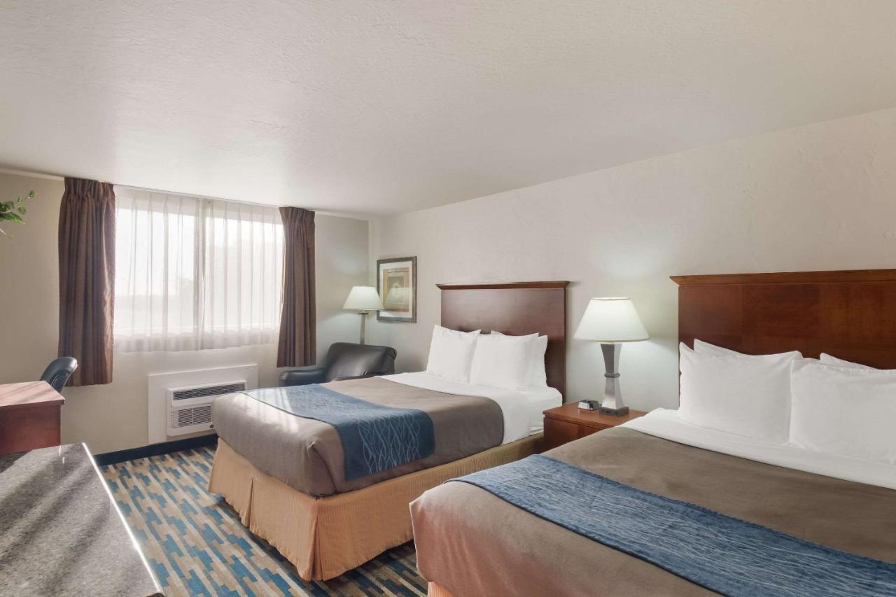 Rodeway Inn Форт Морган Екстериор снимка