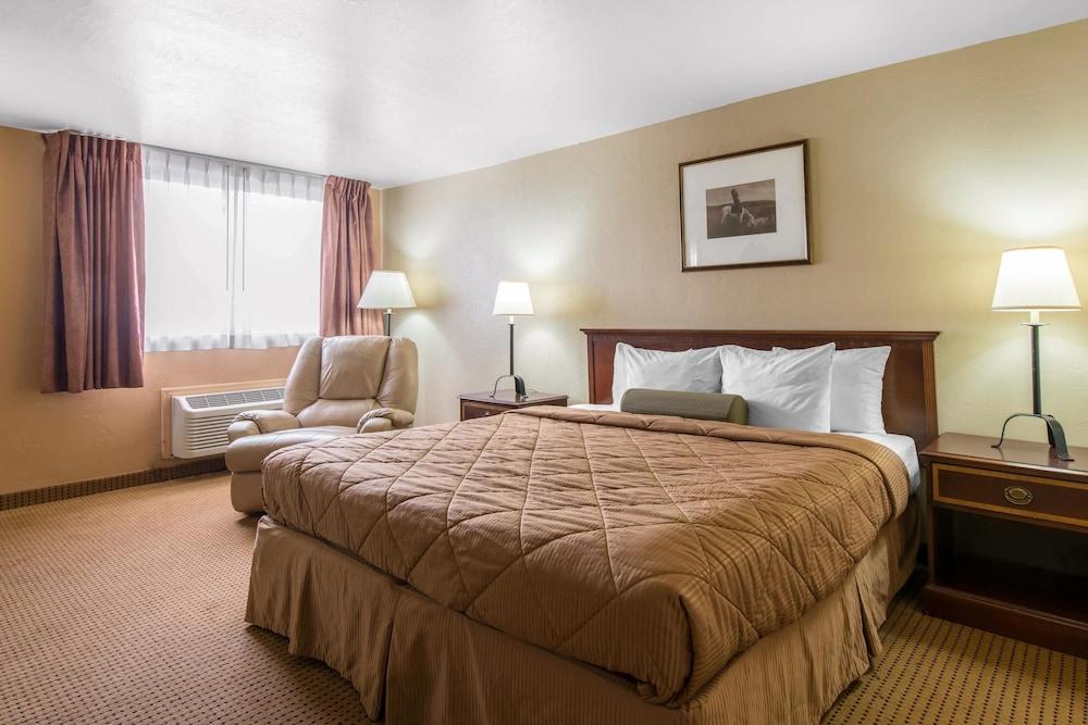Rodeway Inn Форт Морган Екстериор снимка